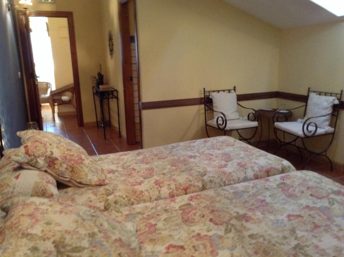 Hostal Camino Del Perdon Утерга Экстерьер фото
